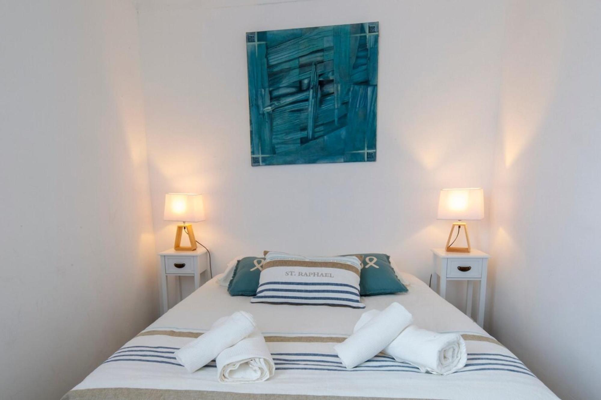 Apartamento 06M - Old Antibes Beautiful Duplex Terrace With Sea View Exterior foto