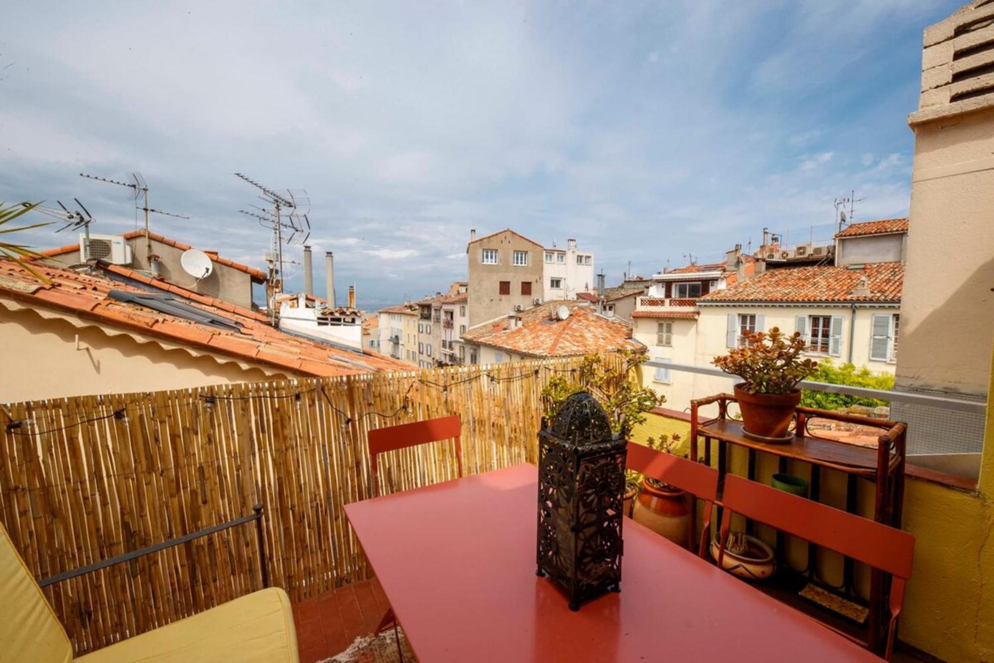 Apartamento 06M - Old Antibes Beautiful Duplex Terrace With Sea View Exterior foto