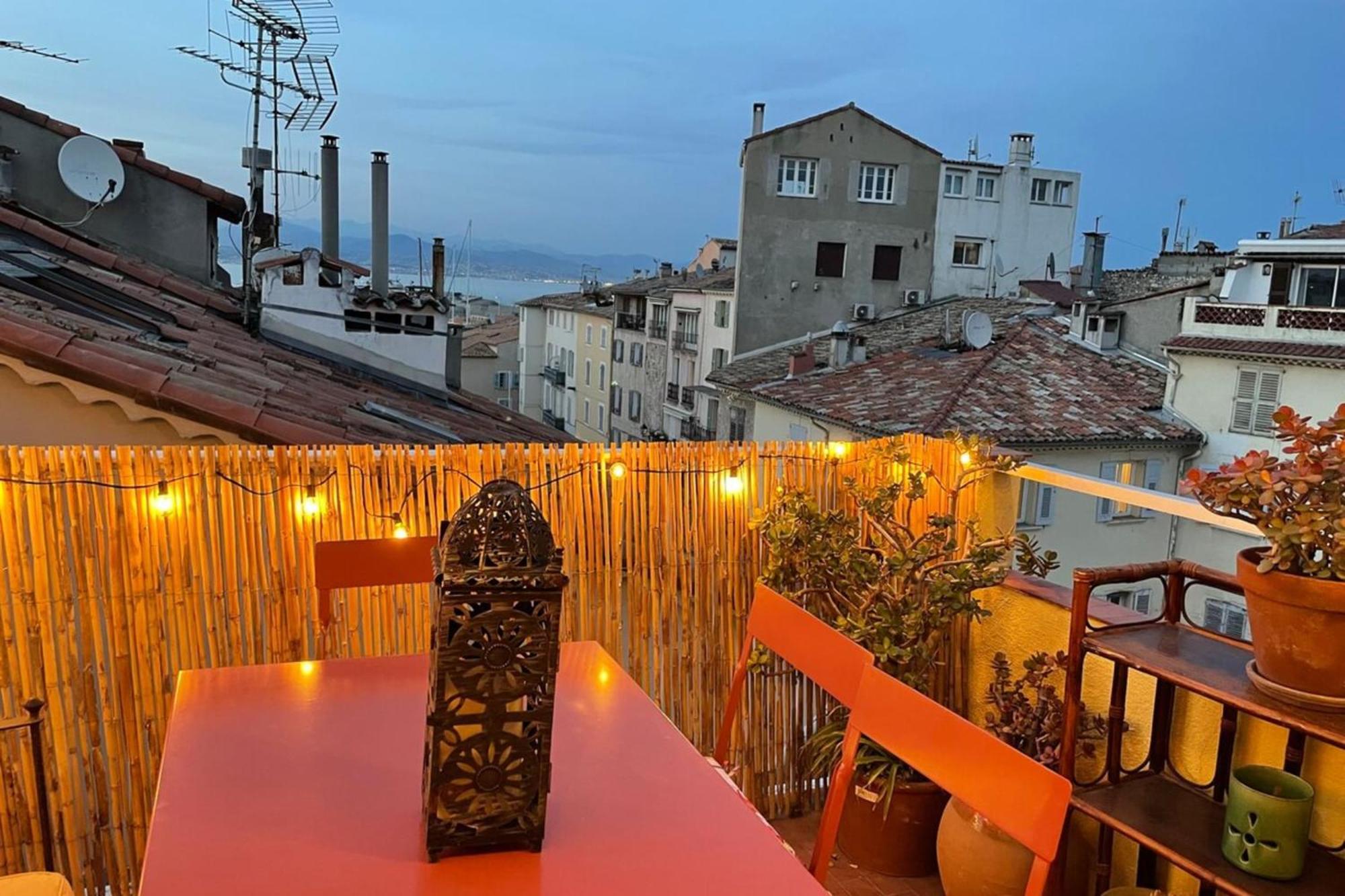 Apartamento 06M - Old Antibes Beautiful Duplex Terrace With Sea View Exterior foto