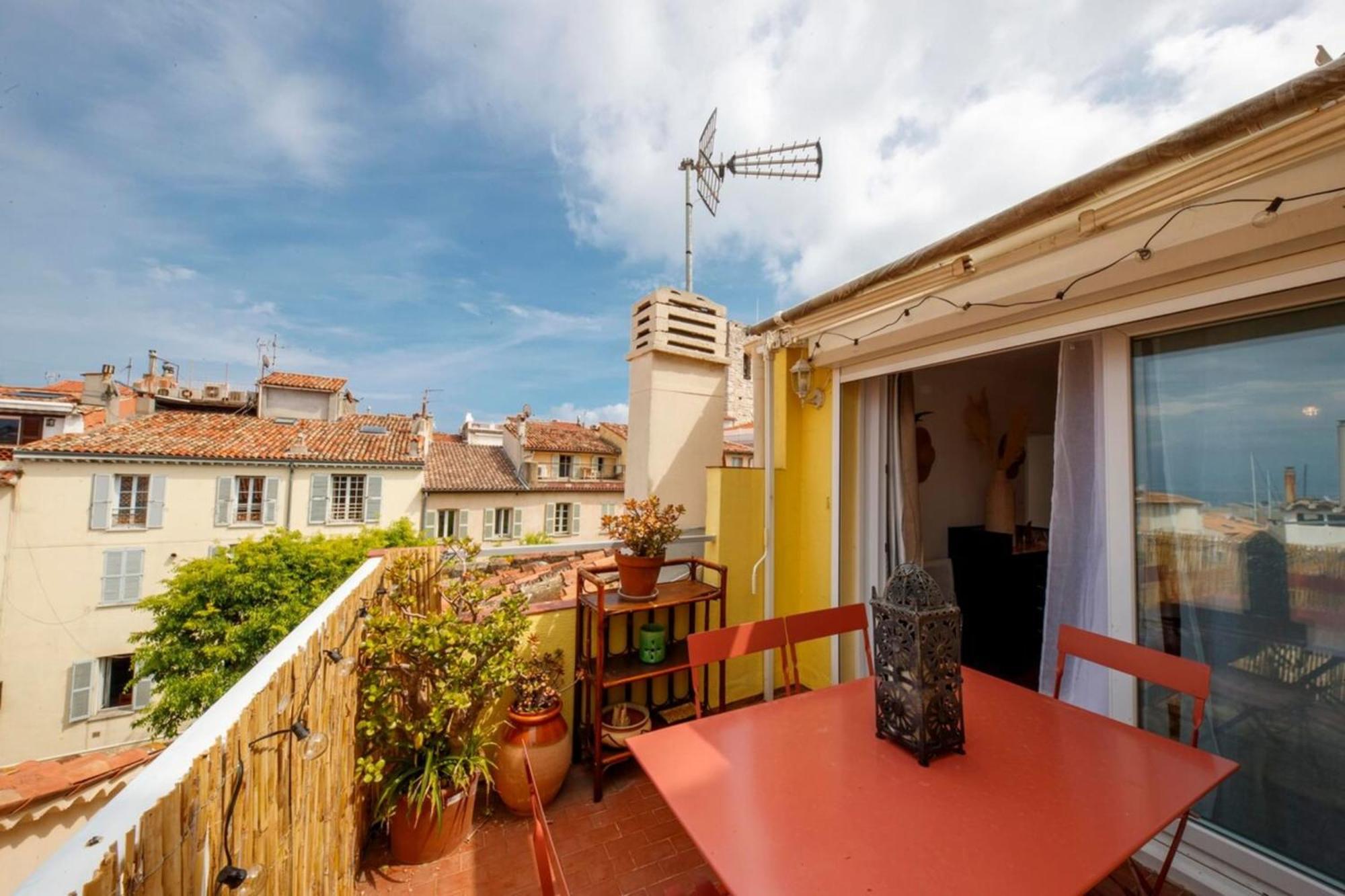 Apartamento 06M - Old Antibes Beautiful Duplex Terrace With Sea View Exterior foto